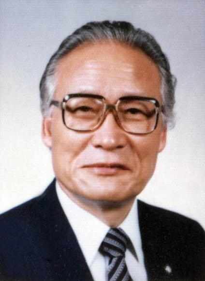 김명윤 제2대 상임의장 프로필 사진