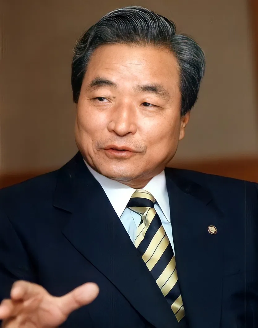 이한동 제5대 상임의장 프로필 사진